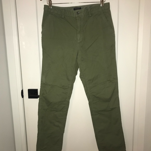 Banana Republic Aiden Pant In Green - Picture 3 of 6